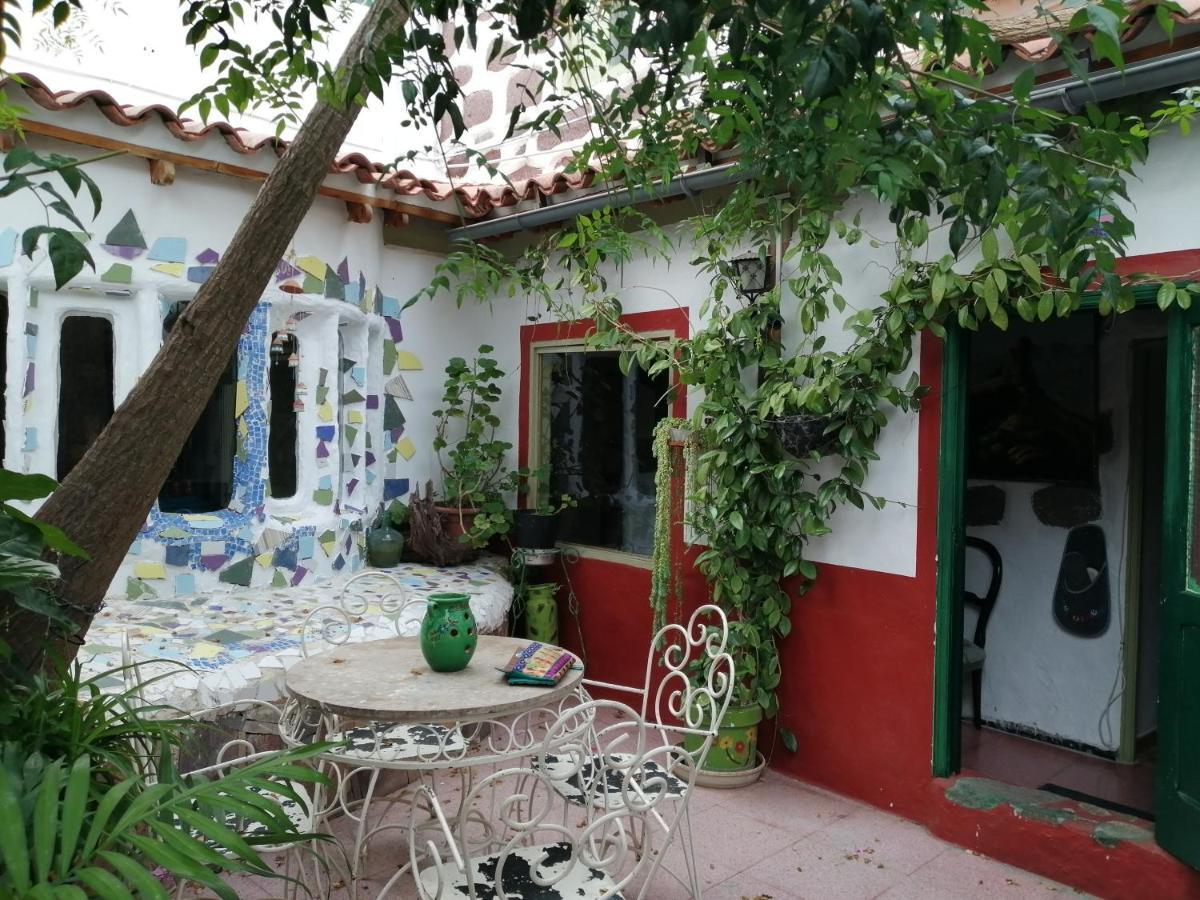 Ecoartejeda Cave House Guest House Exterior photo
